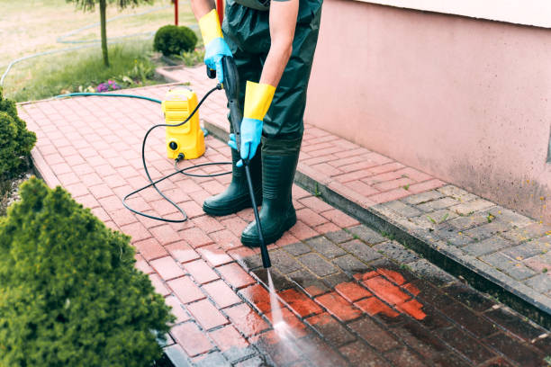 Best Playground Equipment Cleaning  in Munroe Falls, OH